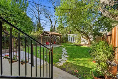 3131 C Street, Sacramento, CA 95816 - Photo 25