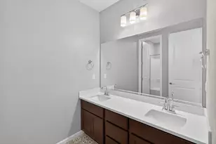 2937 Nimes Ln, Sacramento, CA 95834 - Photo 43