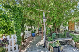 7211 Co Rd 99W, Zamora, CA 95698 - Photo 17