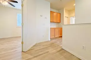 247 Dragonfly Cir, Sacramento, CA 95834 - Photo 19