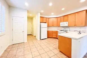 247 Dragonfly Cir, Sacramento, CA 95834 - Photo 7