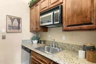 1129 D Street, Sacramento, CA 95811 - Photo 25