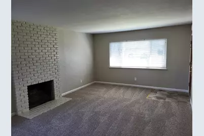 7632 Manorcrest Way, Sacramento, CA 95832 - Photo 5