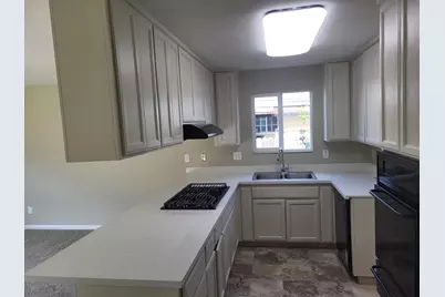 7632 Manorcrest Way, Sacramento, CA 95832 - Photo 7