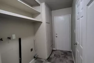 7632 Manorcrest Way, Sacramento, CA 95832 - Photo 25