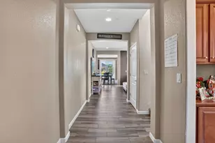 7434 Thorndale Way, Sacramento, CA 95829 - Photo 5