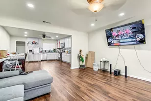 24110 Ave 14, Madera, CA 93637 - Photo 13