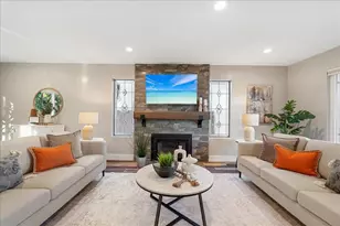 1022 Charleston Cir, Roseville, CA 95661 - Photo 9