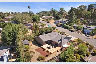 147 Rolph Park Drive, Crockett, CA 94525 - Photo 45