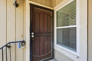 426 Cherry Ln, Manteca, CA 95337 - Photo 3