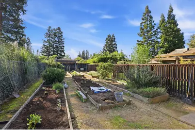 5354 Angelina Avenue, Carmichael, CA 95608 - Photo 33