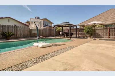 1957 Blue Spruce Drive, Oakdale, CA 95361 - Photo 45