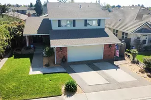 1957 Blue Spruce Dr, Oakdale, CA 95361 - Photo 1