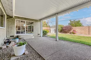 4439 Morpheus Ln, Sacramento, CA 95864 - Photo 33