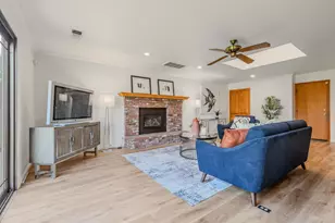 4439 Morpheus Ln, Sacramento, CA 95864 - Photo 15