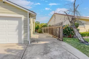 4439 Morpheus Ln, Sacramento, CA 95864 - Photo 35