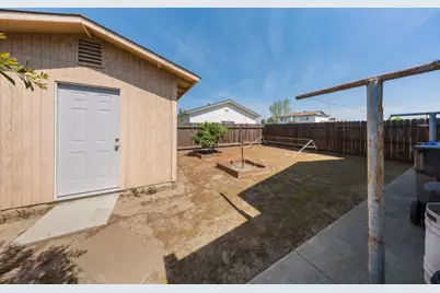 1391 S Orange Street, Turlock, CA 95380 - Photo 25