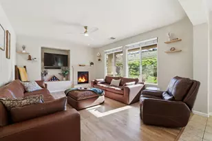 519 Borders Ct, El Dorado Hills, CA 95762 - Photo 9