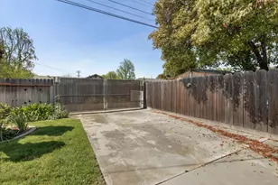 2205 Tully Rd, Modesto, CA 95350 - Photo 23