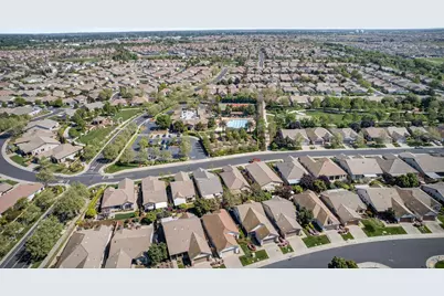 7540 Abbey, Elk Grove, CA 95757 - Photo 35