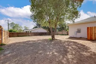 4745 Olivehurst Ave, Olivehurst, CA 95961 - Photo 19