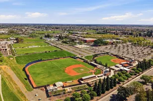 8237 Center Pkwy, Sacramento, CA 95823 - Photo 29