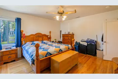 915 La Loma Avenue, Modesto, CA 95354 - Photo 19