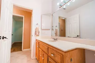 2808 Canyon Dr, Modesto, CA 95351 - Photo 21