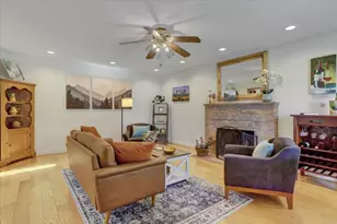 19355 Santa Maria Ave, Castro Valley, CA 94546 - Photo 5