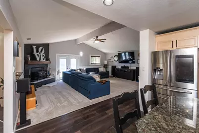 6837 Hazel Avenue, Orangevale, CA 95662 - Photo 11