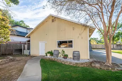 6837 Hazel Avenue, Orangevale, CA 95662 - Photo 65