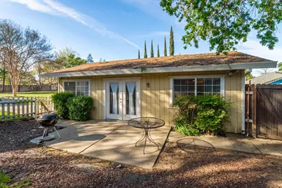 6837 Hazel Avenue, Orangevale, CA 95662 - Photo 47