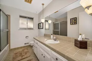 49 Saratoga Cir, Sacramento, CA 95864 - Photo 19