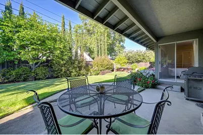 49 Saratoga Circle, Sacramento, CA 95864 - Photo 29