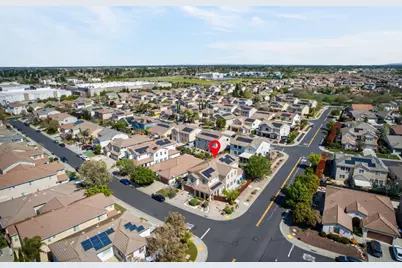 9765 Caneria Way, Elk Grove, CA 95757 - Photo 71