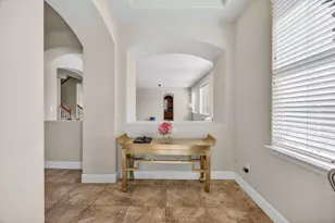 9765 Caneria Way, Elk Grove, CA 95757 - Photo 7