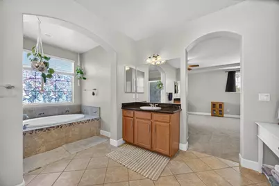 9765 Caneria Way, Elk Grove, CA 95757 - Photo 59