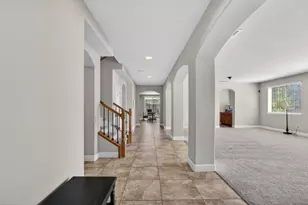 9765 Caneria Way, Elk Grove, CA 95757 - Photo 13