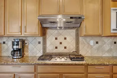 9765 Caneria Way, Elk Grove, CA 95757 - Photo 27