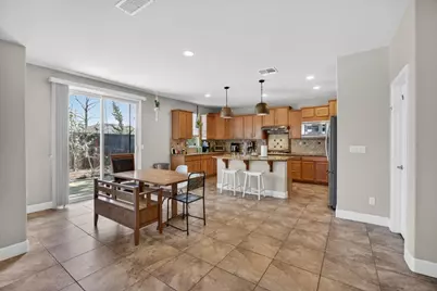 9765 Caneria Way, Elk Grove, CA 95757 - Photo 19