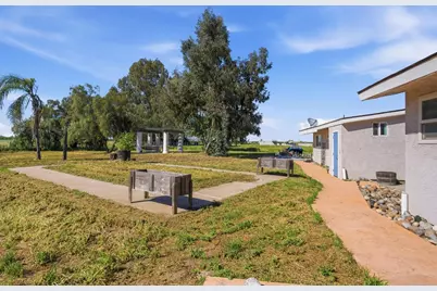 891 Manila Road, Lathrop, CA 95330 - Photo 31