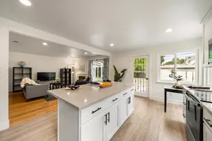 4431 Bouts Pkwy, Sacramento, CA 95823 - Photo 9