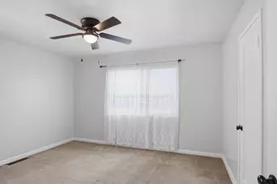 1438 Cahill Ave, Turlock, CA 95380 - Photo 5