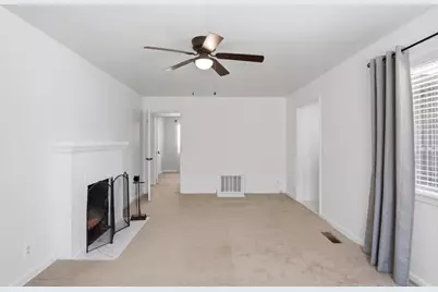 1438 Cahill Avenue, Turlock, CA 95380 - Photo 17