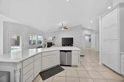 712 Parkridge Drive, Galt, CA 95632 - Photo 23