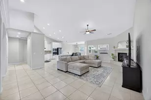 712 Parkridge Dr, Galt, CA 95632 - Photo 3