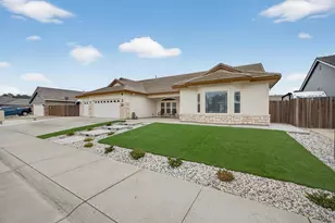 712 Parkridge Dr, Galt, CA 95632 - Photo 9