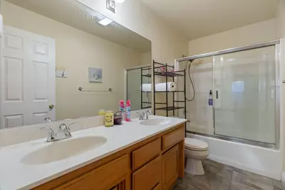 2721 Lock Avenue, Sacramento, CA 95822 - Photo 25