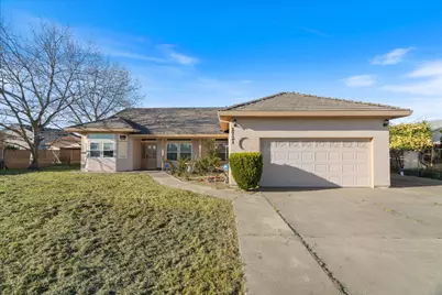 2721 Lock Avenue, Sacramento, CA 95822 - Photo 1