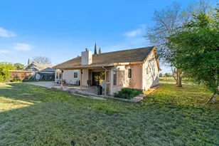 2721 Lock Ave, Sacramento, CA 95822 - Photo 35